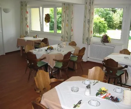 Einhorn Hotel