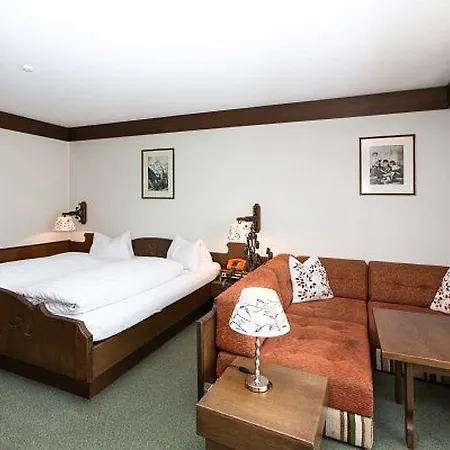 Hotel Einhorn Bludenz